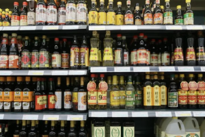 Liquid condiments Liquid condiments